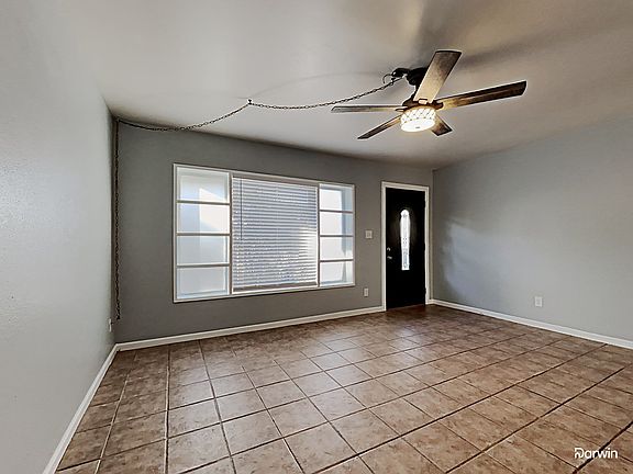 5th image of 2440 E Dahlia Dr