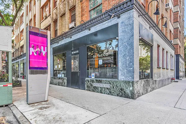 Rented by The Macon Realty | media 24