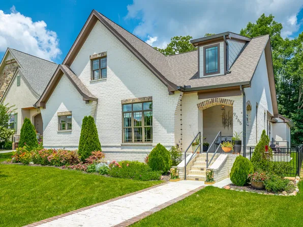 9265 Skyfall Dr, Ooltewah, TN 37363