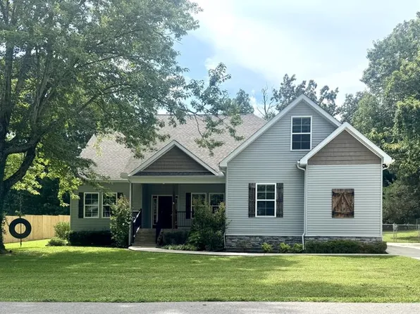 317 Dawn Dr, McMinnville, TN 37110