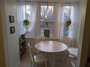 4552 N Kenneth Ave #1, Chicago, IL 60630