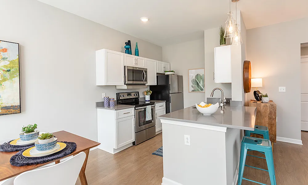 Woodland Acres Townhomes — Photo 2