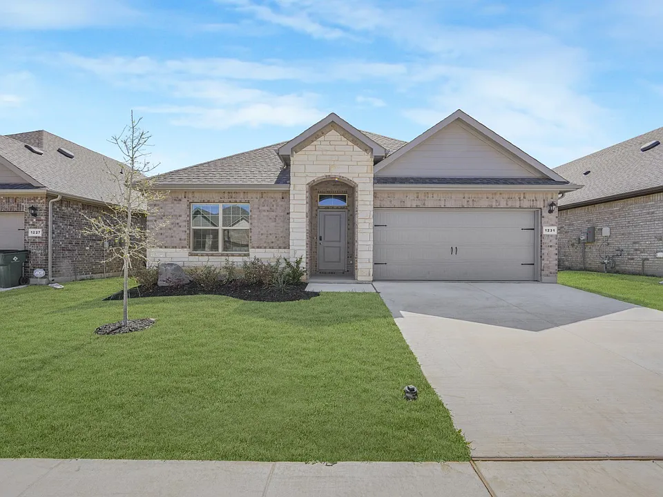 1231 Rockwater Dr