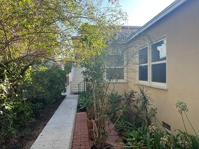 1 bed, 725 sqft, $3,195 — Photo 3