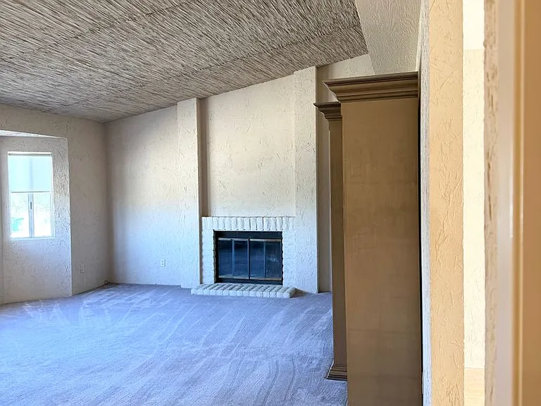 58155 Carlyle Dr — Photo 15