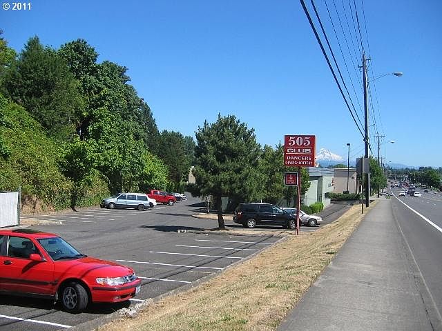505 NW Burnside Rd, Gresham, OR 97030 | Zillow