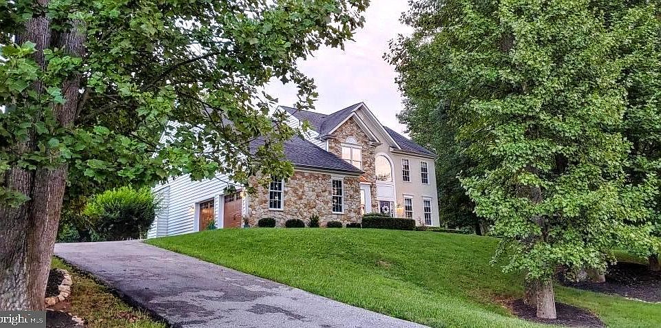1st image of 1803 Morning Brook Dr