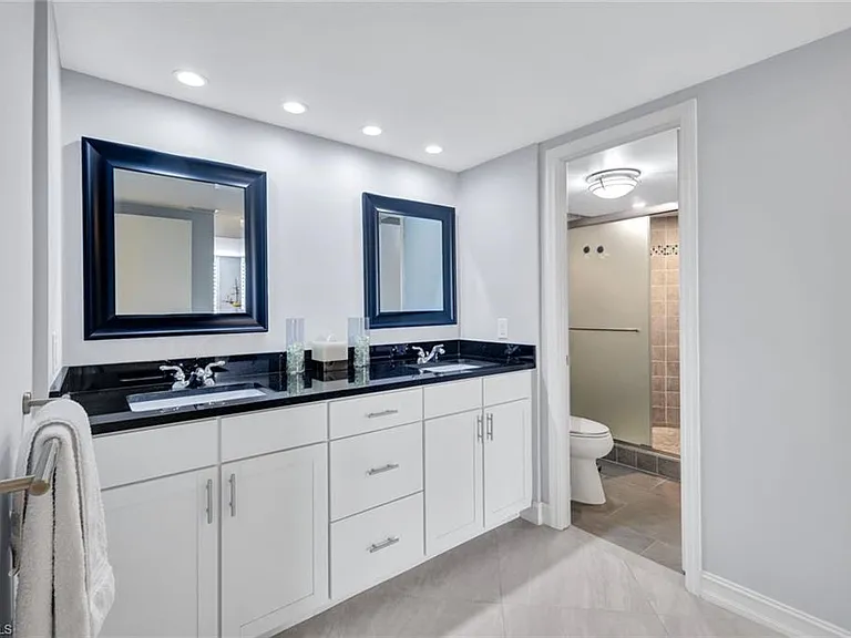 3215 Gulf Shore Blvd N #704N — Photo 13