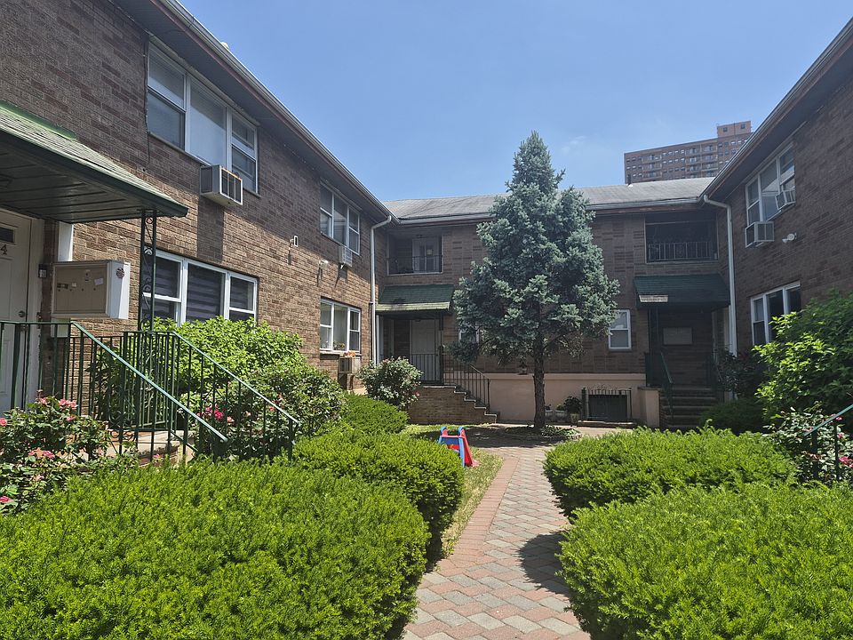 1st image of 5800 Broadway