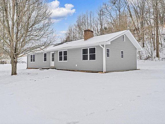 3rd image of 1020 Boones Mill Rd