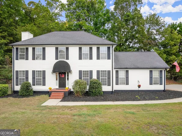 3770 River North Dr, Gainesville, GA 30506