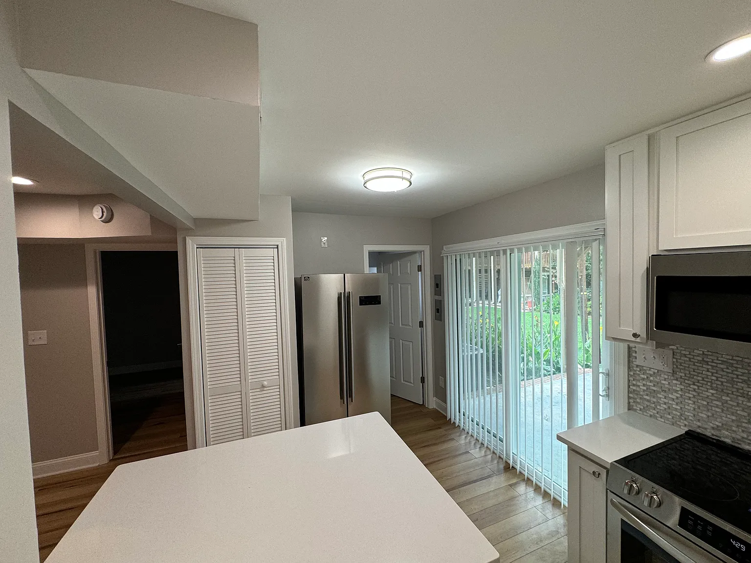 2635 Vail Ave — Photo 4