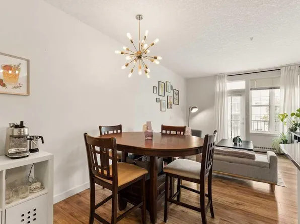 208 Holy Cross Ln SW #313, Calgary, AB T2S 3G3