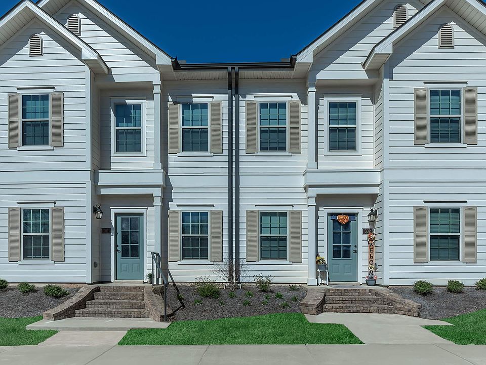 OXFORD, MS, LIVING AT BELLE RIVERS