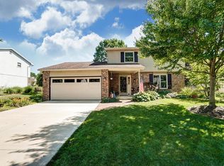 711 Linncrest Dr, Westerville, OH 43081