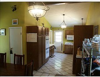 3rd image of 103 Buhlmont Dr