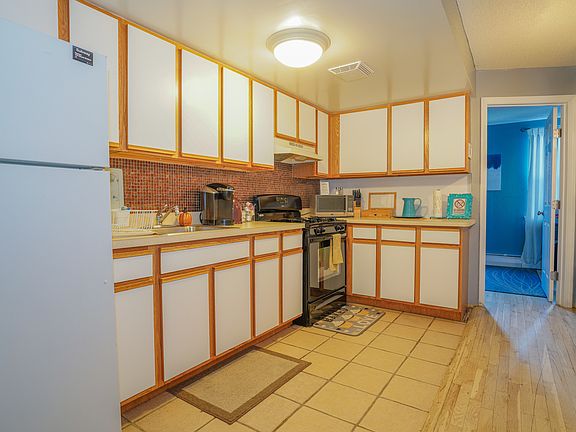 5th image of 142 W 127th St #2