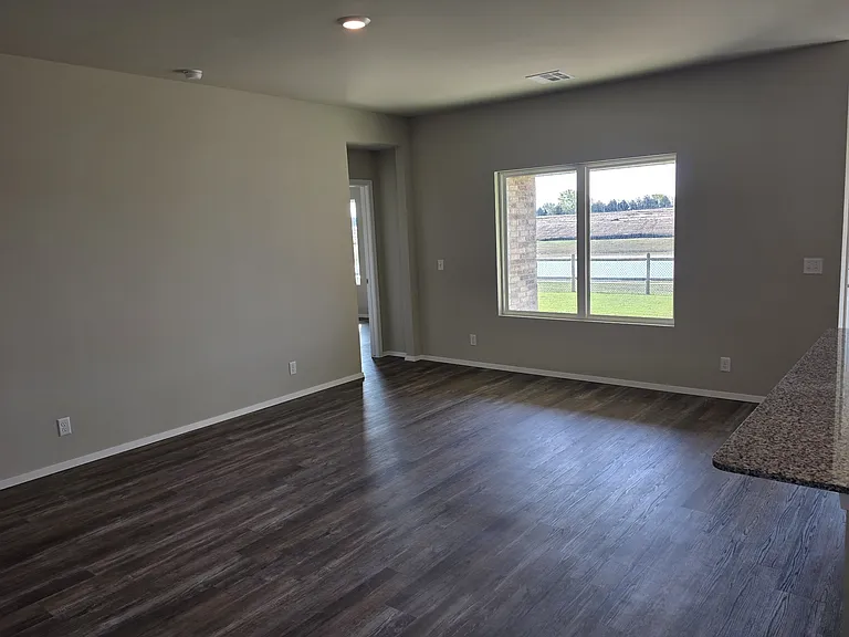 1331 E Honolulu Pl — Photo 29