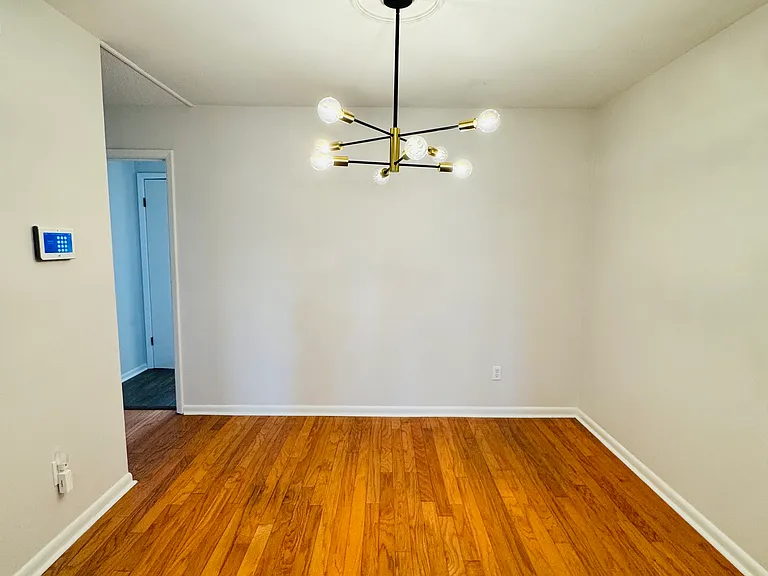11 Pickering Dr — Photo 4