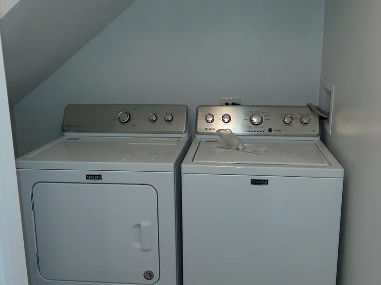 Laundry Room Washer & Dryer