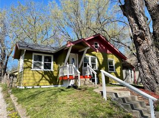 3228 3rd St, Des Moines, IA 50313