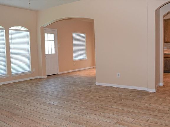 4th image of 4831 Chase Stone Dr