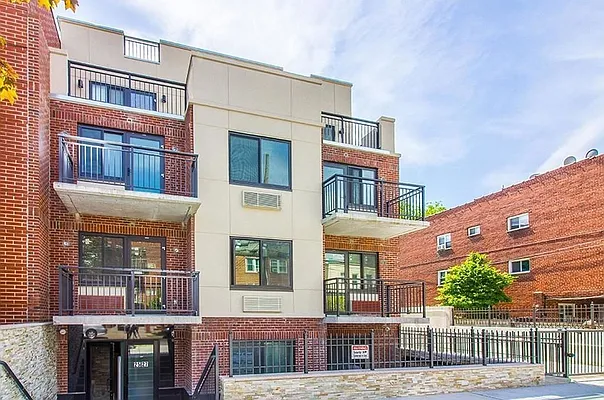 Rented by Metropolitan Property Group | media 11