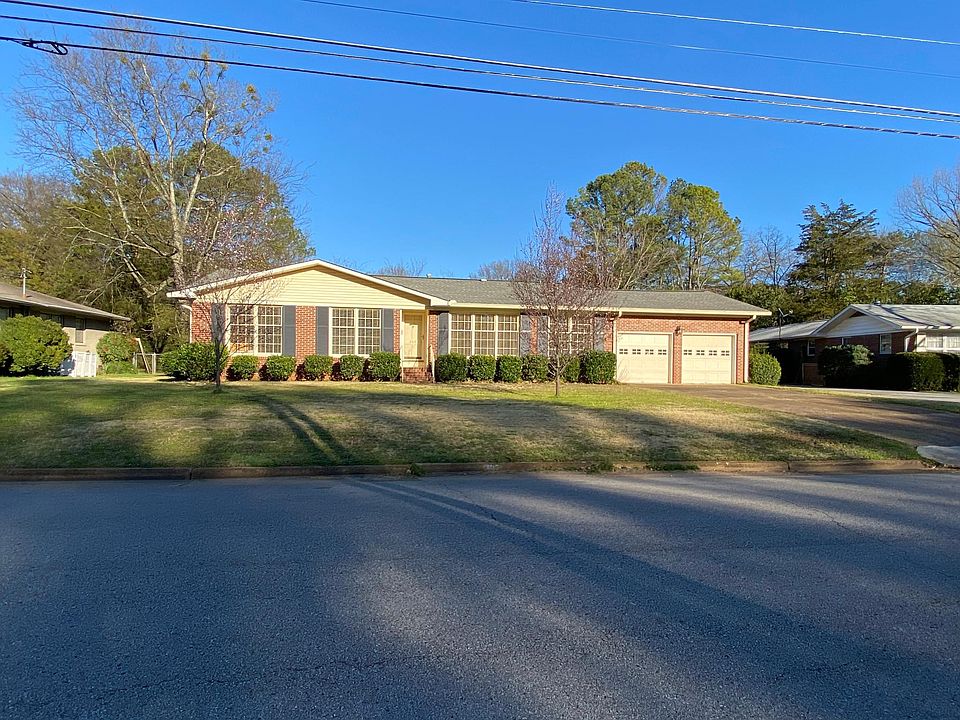 807 Watts Dr.