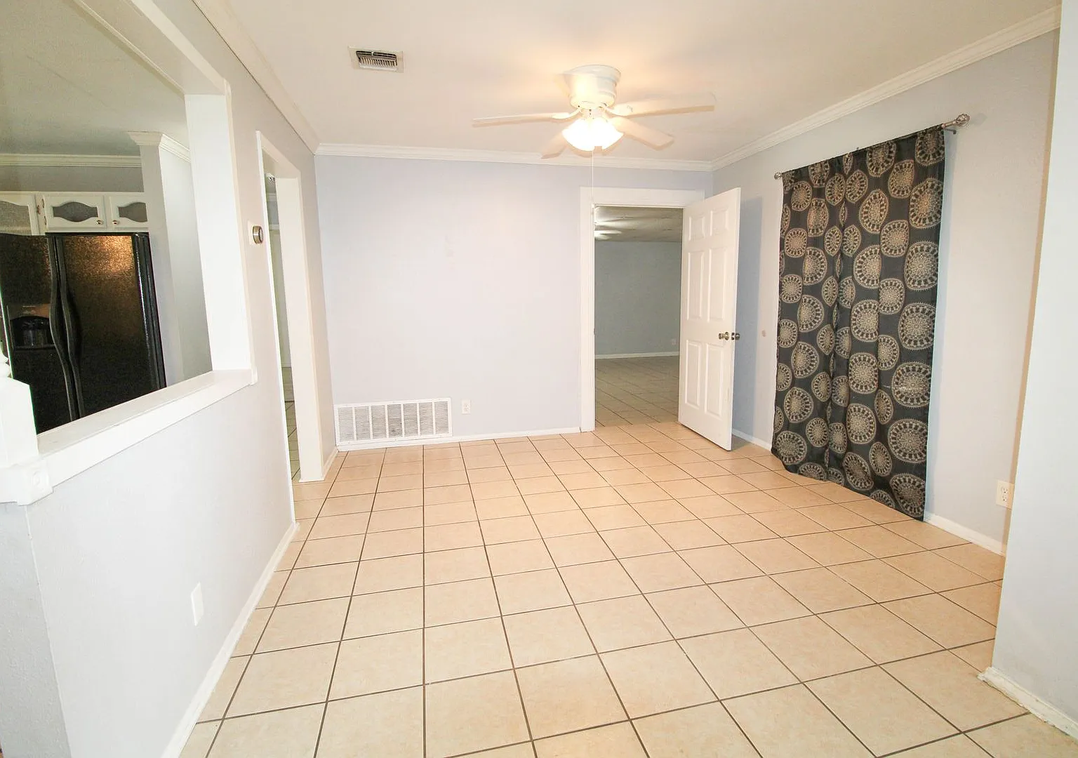 Move In Special- 2 Weeks Free — Photo 3