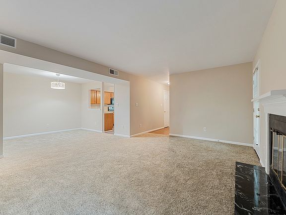 4th image of 6017 Treetop Ct #1