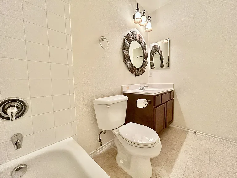 704 Corral St — Photo 12