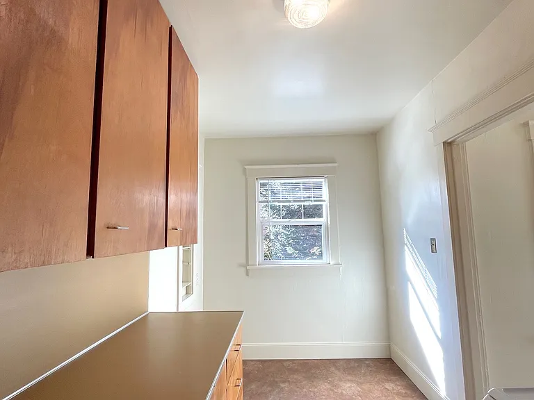 2949 SE Yamhill St #7 — Photo 6