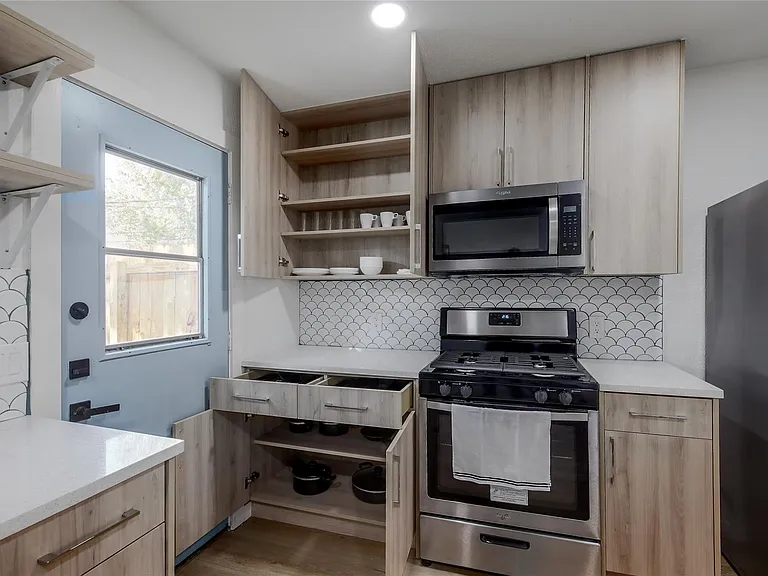 10509 Macmora Rd #A — Photo 17