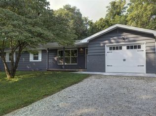 2634 E Sequiota St, Springfield, MO 65804