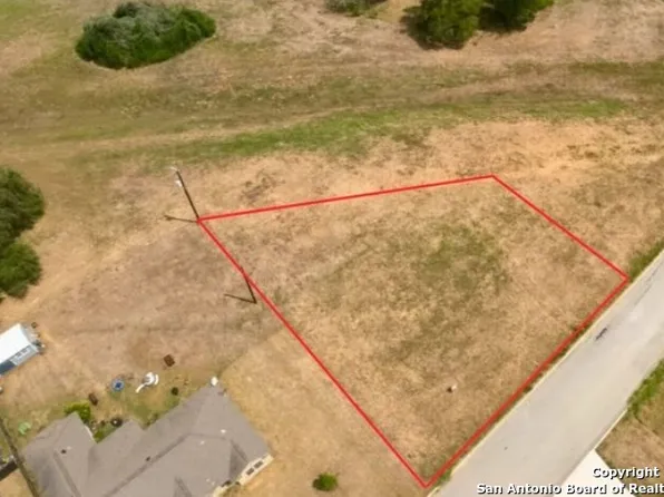 149 Parkcrest LOT 95, Floresville, TX 78114