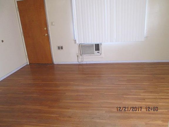 3rd image of 391 N Cambridge Ave