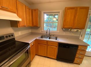 168 Parkhaven Ln, Garner, NC 27529