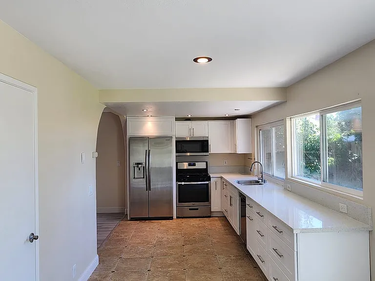 13116 Old West Ave — Photo 7