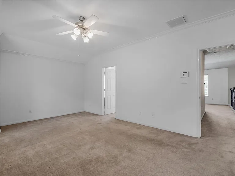 75 N Spinning Wheel Cir — Photo 22