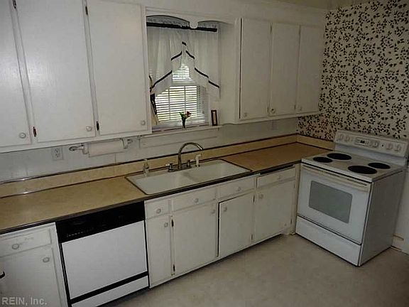 4th image of 1200 Lilac Ave