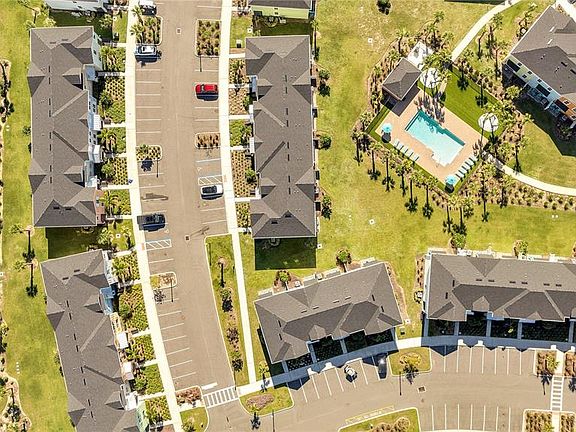 3rd image of 2958 Castaway Ln