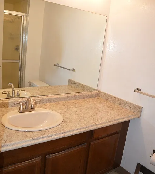 56 Cypress Pl — Photo 10