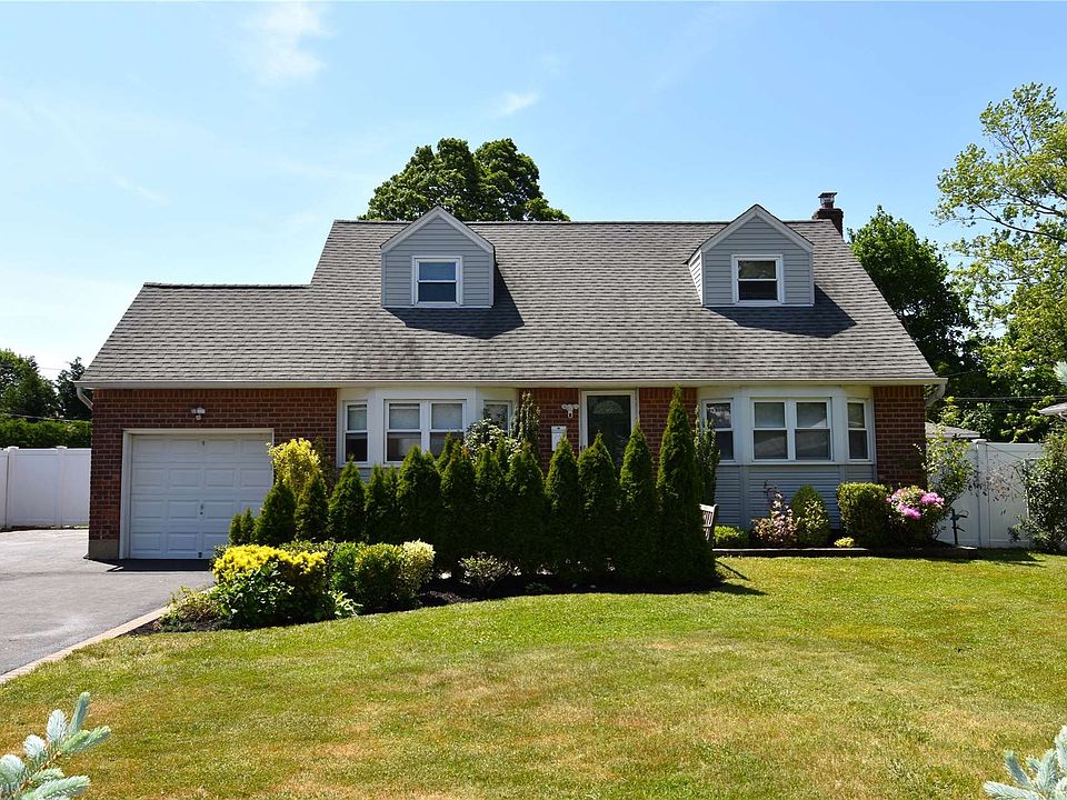6 Old Indian Head Road, Commack, NY 11725 Zillow