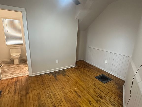 4th image of 441 W Cedar St #2