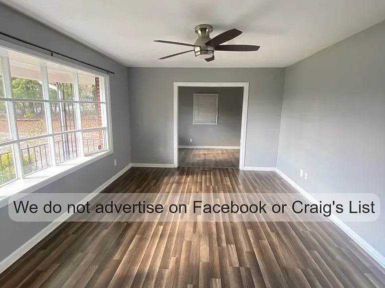 7303 Godfrey Dr — Photo 3