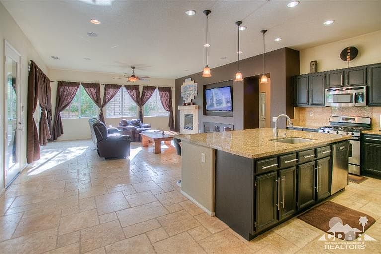 1st image of 40454 Amador Dr