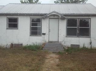 814 Ackerman St, Rockdale, TX 76567