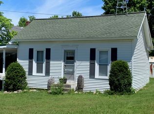 154 Deming Rd, Shelby, MI 49455