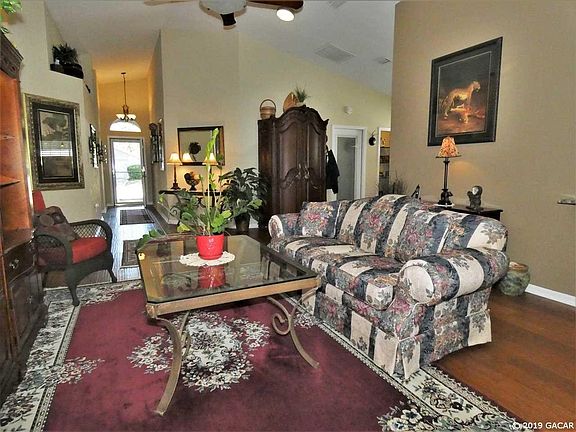 3rd image of 6115 NW 36th Dr