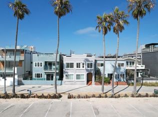 2209 Ocean Front Walk APT 4, Venice, CA 90291